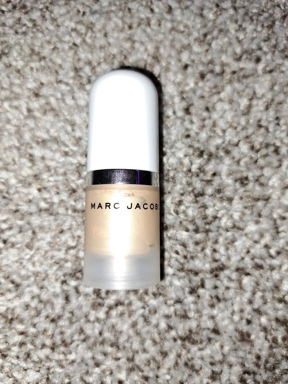 Marc Jacobs Cream Liquid Highlighter Dew Drops - Soft Beige, NEW